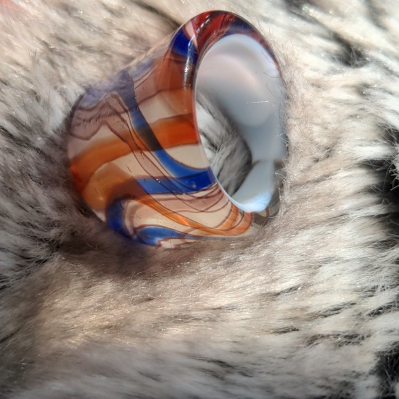 Venetian Glass (but safe) Ring - Murano like - Picture 3 of 7
